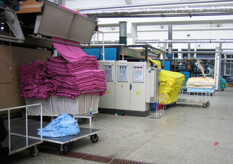 how to purchase towels, about cotton towels, bath towels, kitchen towel, bamboo towel, hand towels, wash cloth, beach towels, about towels, how towels are made, making towels, types of yarn, cotton yarn, bamboo yarn, low twist towels, how to buy towels, where to buy towels, luxury Towels, bath sheets, tub mat, large towels, oversized towels, quick dry towels, Christmas towels, Holiday towels, carded cotton, combed cotton, egyptain cotton, Pima cotton, Supima cotton, largest towel factories, best towel factories, best producers of towels, biggest towel mills, biggest towel factory, top towel producers, towels, bath towel, towels, beach towels, Kids towel, towel sets, bath towel sets, towel wash cloth. egyptian cotton towels, hydro cotton,
