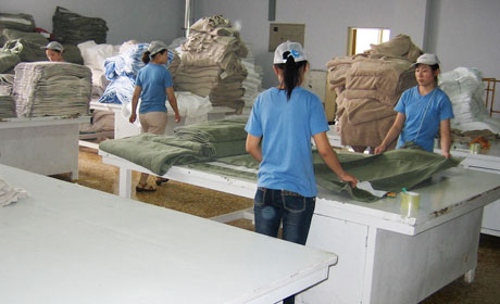 how to purchase towels, about cotton towels, bath towels, kitchen towel, bamboo towel, hand towels, wash cloth, beach towels, about towels, how towels are made, making towels, types of yarn, cotton yarn, bamboo yarn, low twist towels, how to buy towels, where to buy towels, luxury Towels, bath sheets, tub mat, large towels, oversized towels, quick dry towels, Christmas towels, Holiday towels, carded cotton, combed cotton, egyptain cotton, Pima cotton, Supima cotton, largest towel factories, best towel factories, best producers of towels, biggest towel mills, biggest towel factory, top towel producers, towels, bath towel, towels, beach towels, Kids towel, towel sets, bath towel sets, towel wash cloth. egyptian cotton towels, hydro cotton,