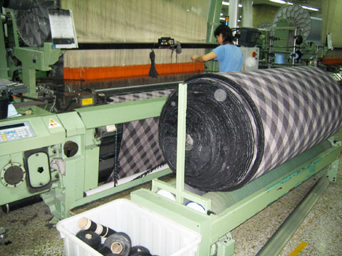 how to purchase towels, about cotton towels, bath towels, kitchen towel, bamboo towel, hand towels, wash cloth, beach towels, about towels, how towels are made, making towels, types of yarn, cotton yarn, bamboo yarn, low twist towels, hygro towels, how to buy towels, where to buy towels, luxury Towels, bath sheets, tub mat, large towels, oversized towels, quick dry towels, Christmas towels, Holiday towels, carded cotton, combed cotton, egytpain cotton, Pima cotton, Supima cotton, largest towel factories, best towel factories, best producers of towels, biggest towel mills, biggest towel factory, top towel producers, towel weaving, cotton weaving, weaving machine, linen, linens, towels, towel, cotton towel, turkish towels, luxury towel, bath towel, bath towels, bath linens, egyptian towels, bath towel, hand towel, beach towel